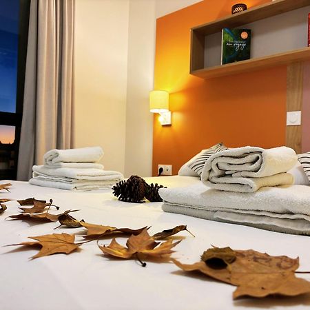 Apparthotel Privilodges Тулон Экстерьер фото