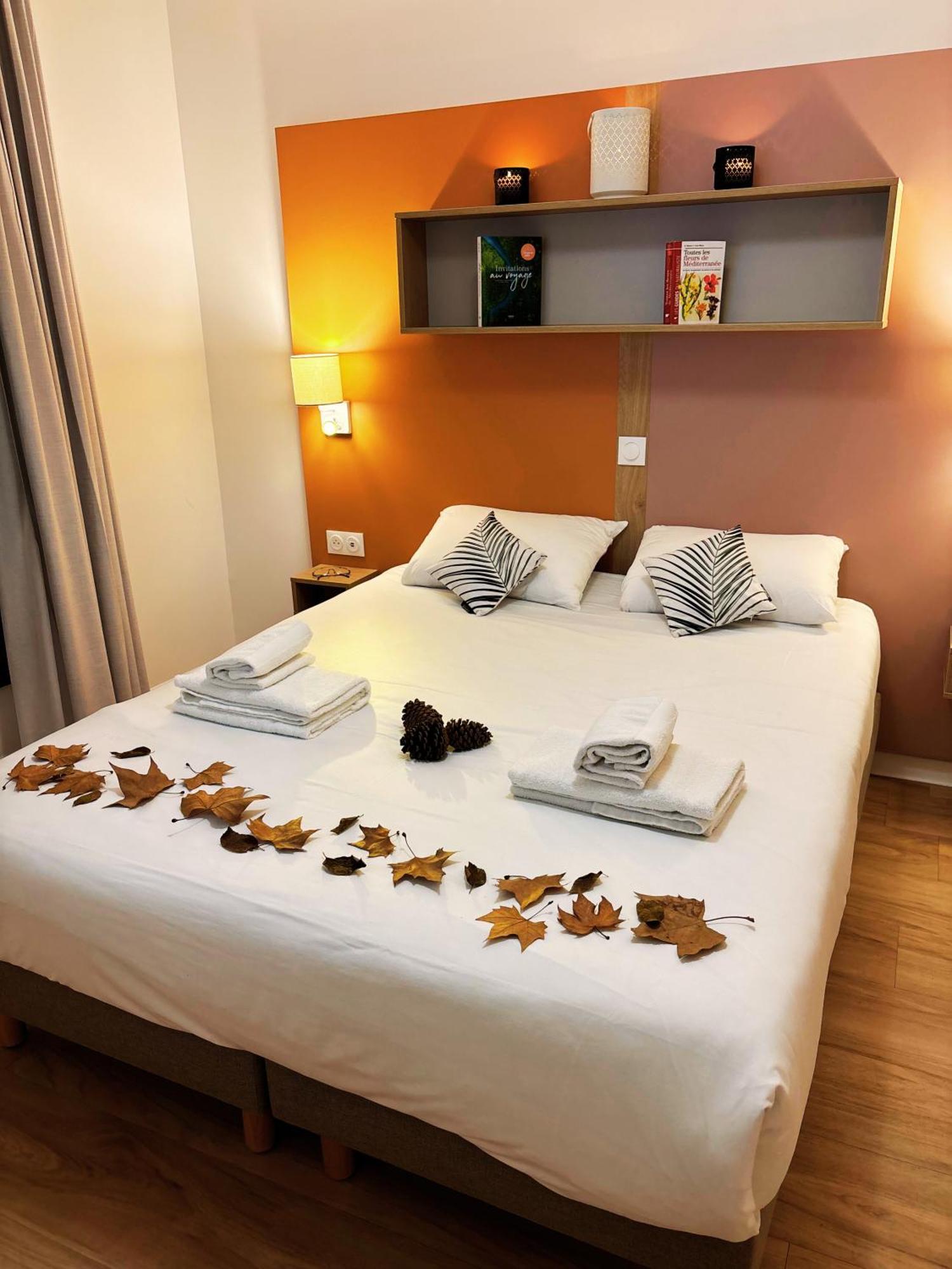 Apparthotel Privilodges Тулон Экстерьер фото