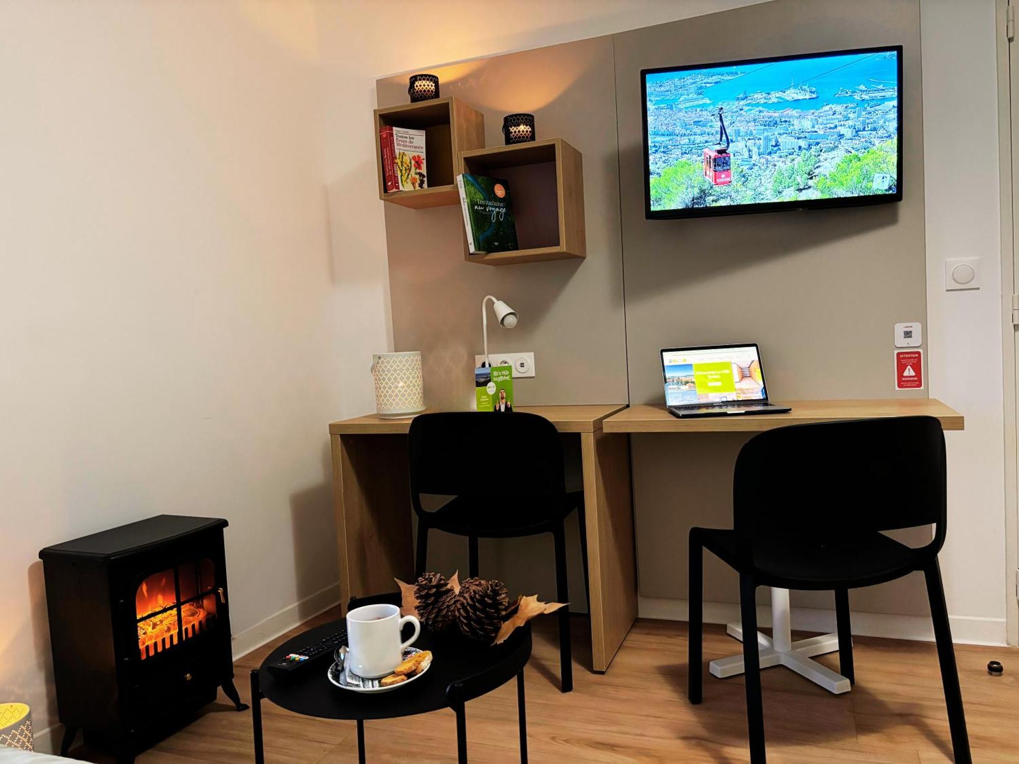 Apparthotel Privilodges Тулон Экстерьер фото